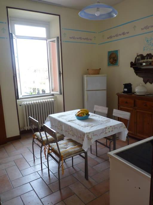 Appartamento palazzo del Provveditore vista lago Desenzano del Garda Esterno foto
